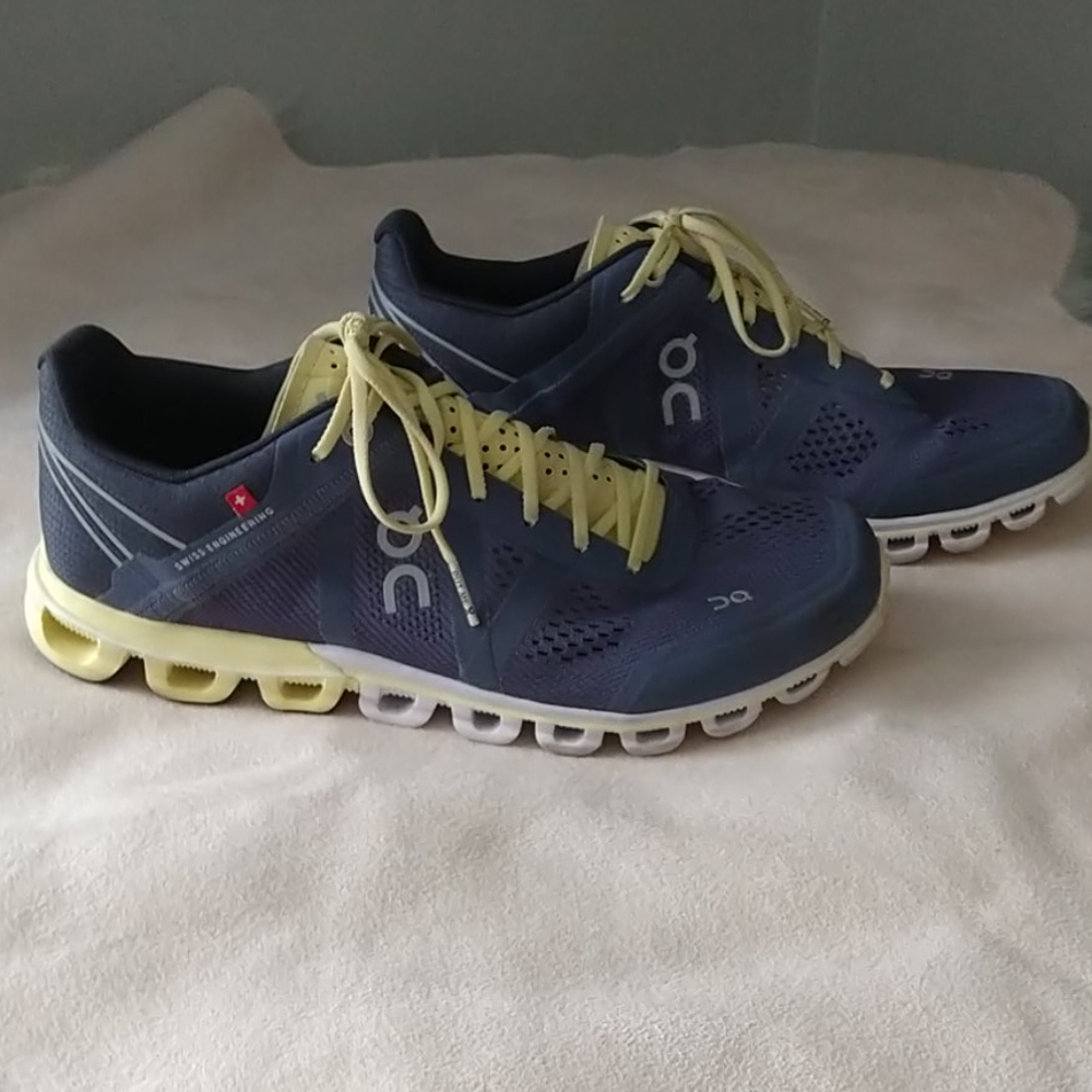 Running shoes